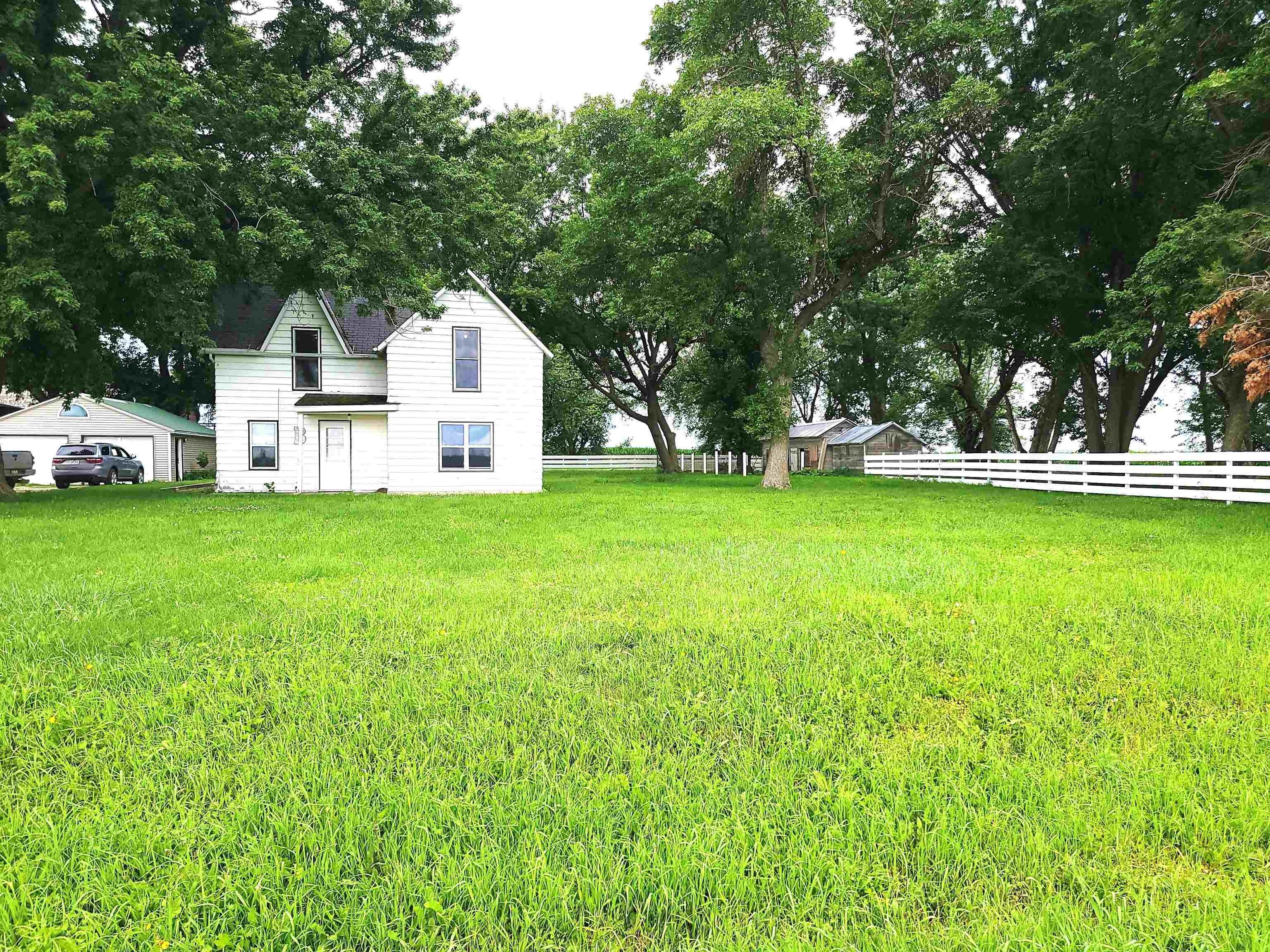 3.93 Acres, 4055 110th Avenue, Royal, IA 51357 Land and Farm