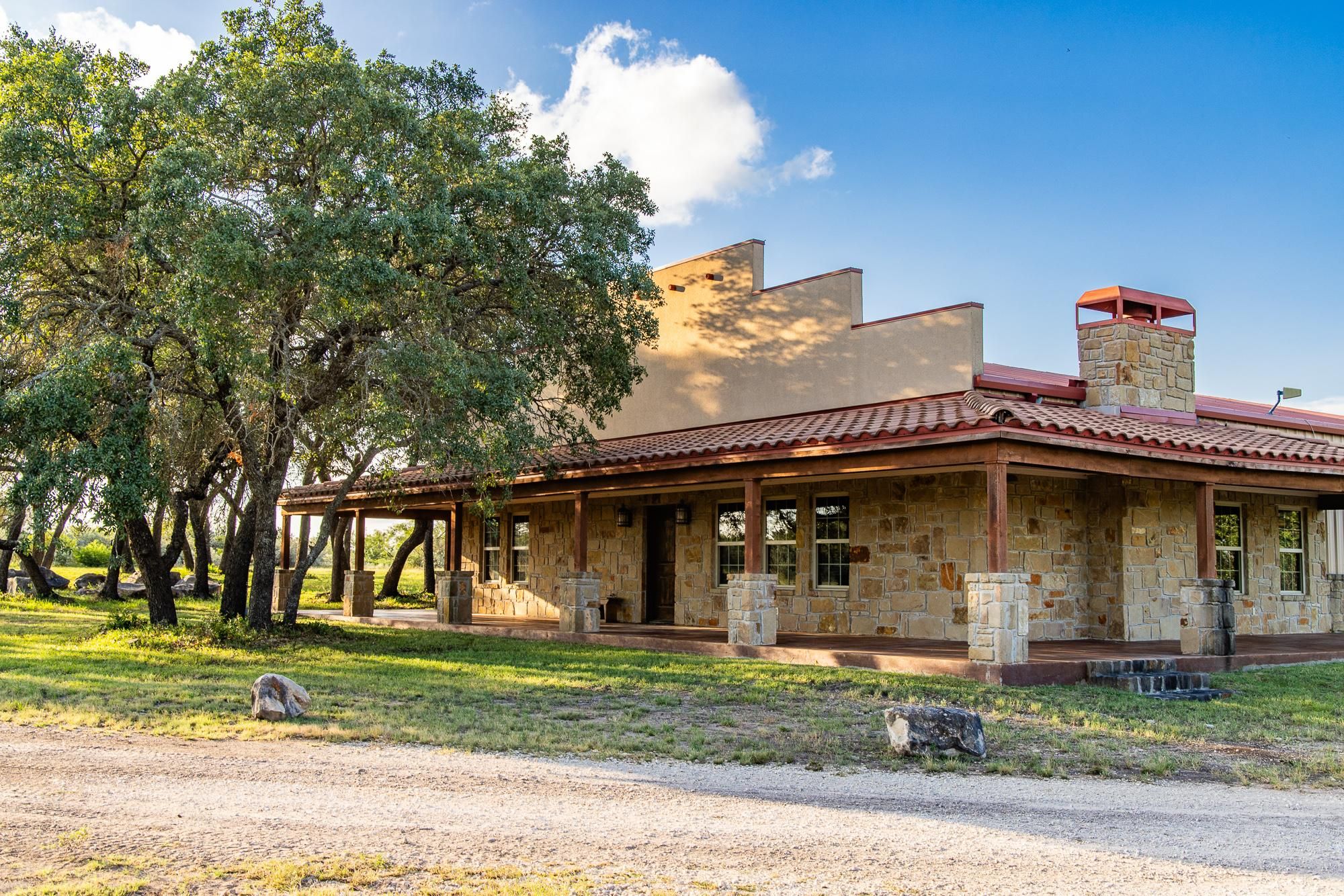 3199 RR 334, Brackettville, TX 78832 Land and Farm