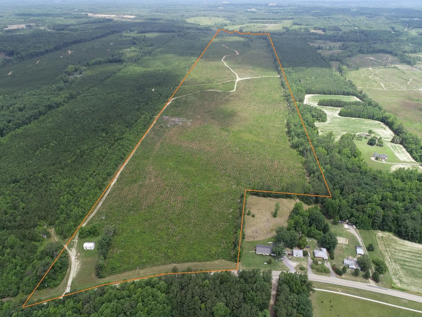 203 acres in Sutherland, VA, 23885 MLS B501 Bentley 327 Land and Farm