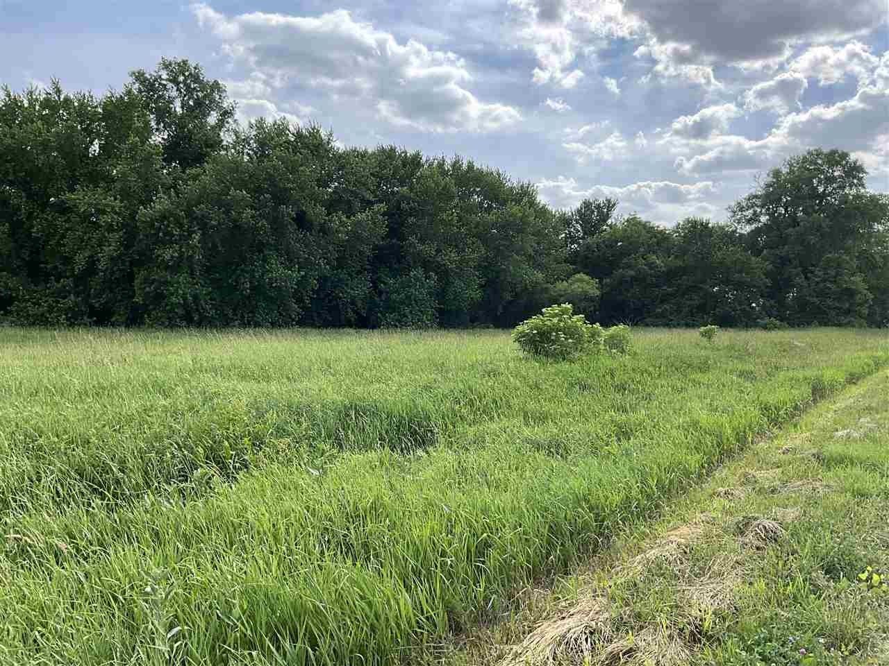 60 Acres, W66, Columbus Junction, IA 52738 Land and Farm