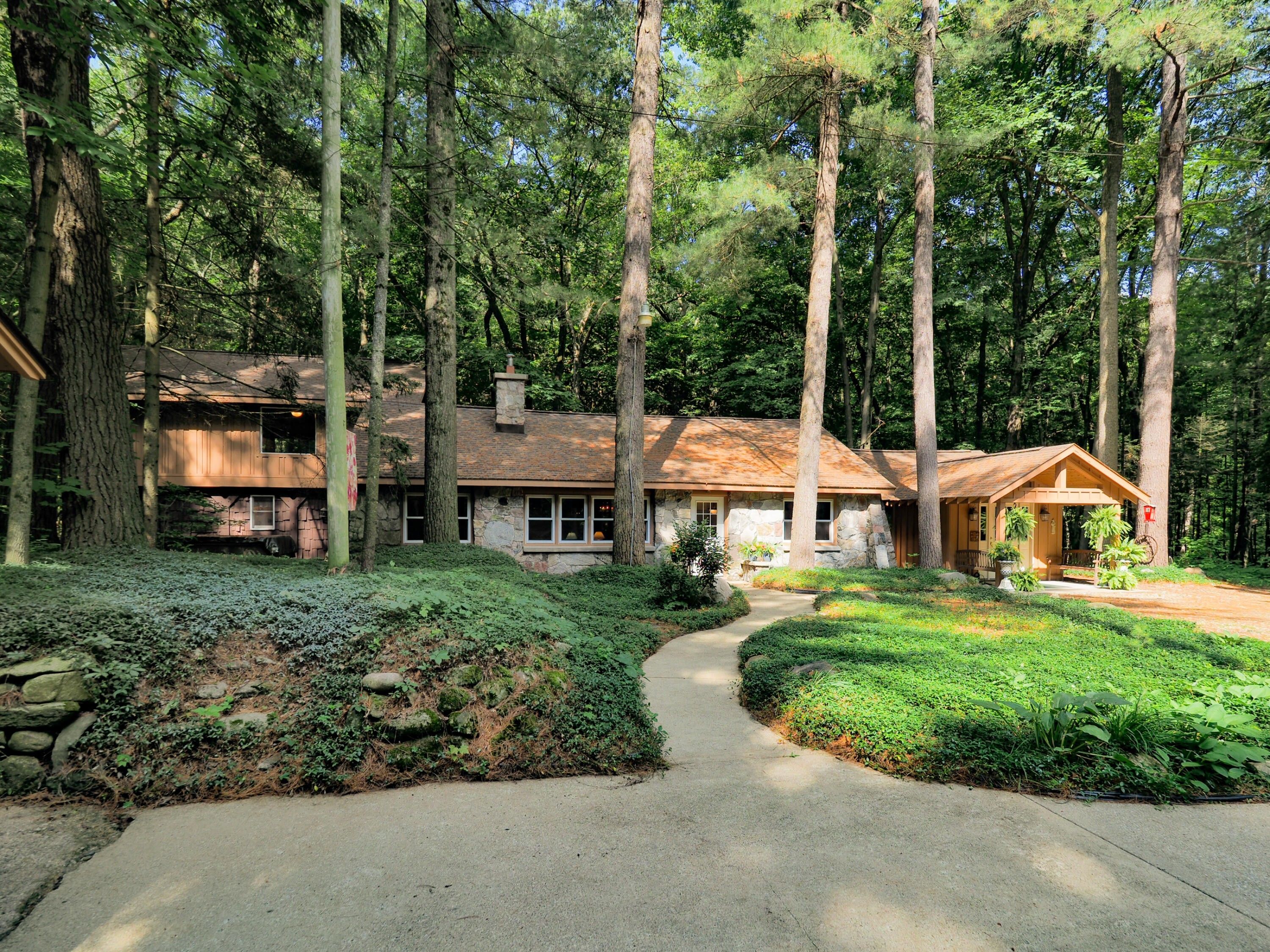 29.04 Acres, 224 109th Avenue, Plainwell, MI 49080 Land and Farm