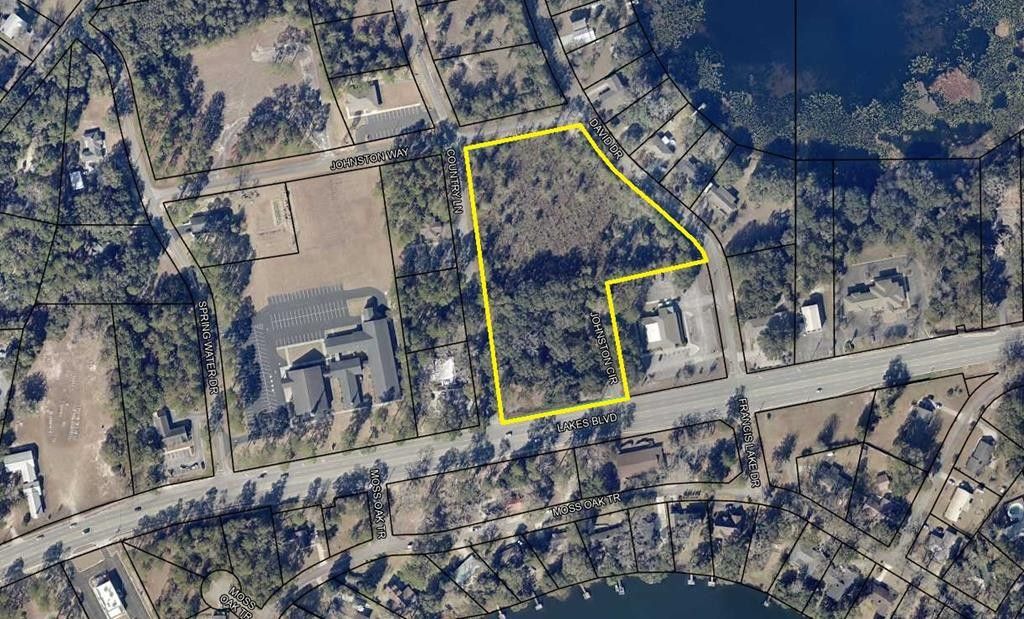 5.63 Acres, 751 Lakes Blvd, Lake Park, GA 31636 Land and Farm