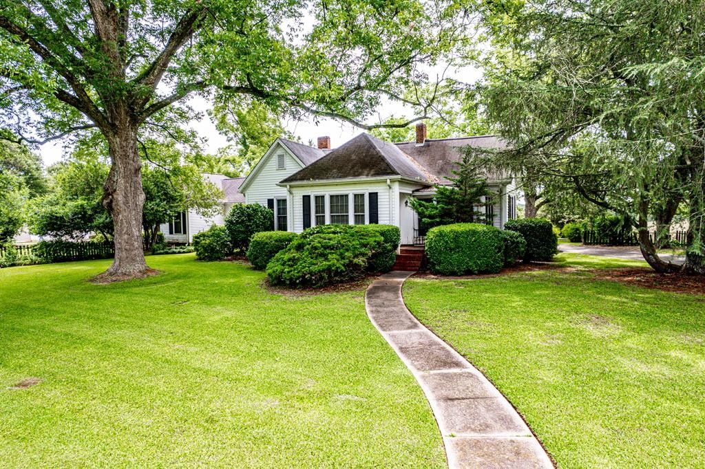 262/268 Sparta Hwy, Eatonton, GA 31024 MLS 48126 Land and Farm