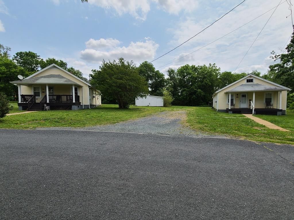 0.87 Acres, 89 & 99 Conner St, Dillwyn, VA 23936 Land and Farm