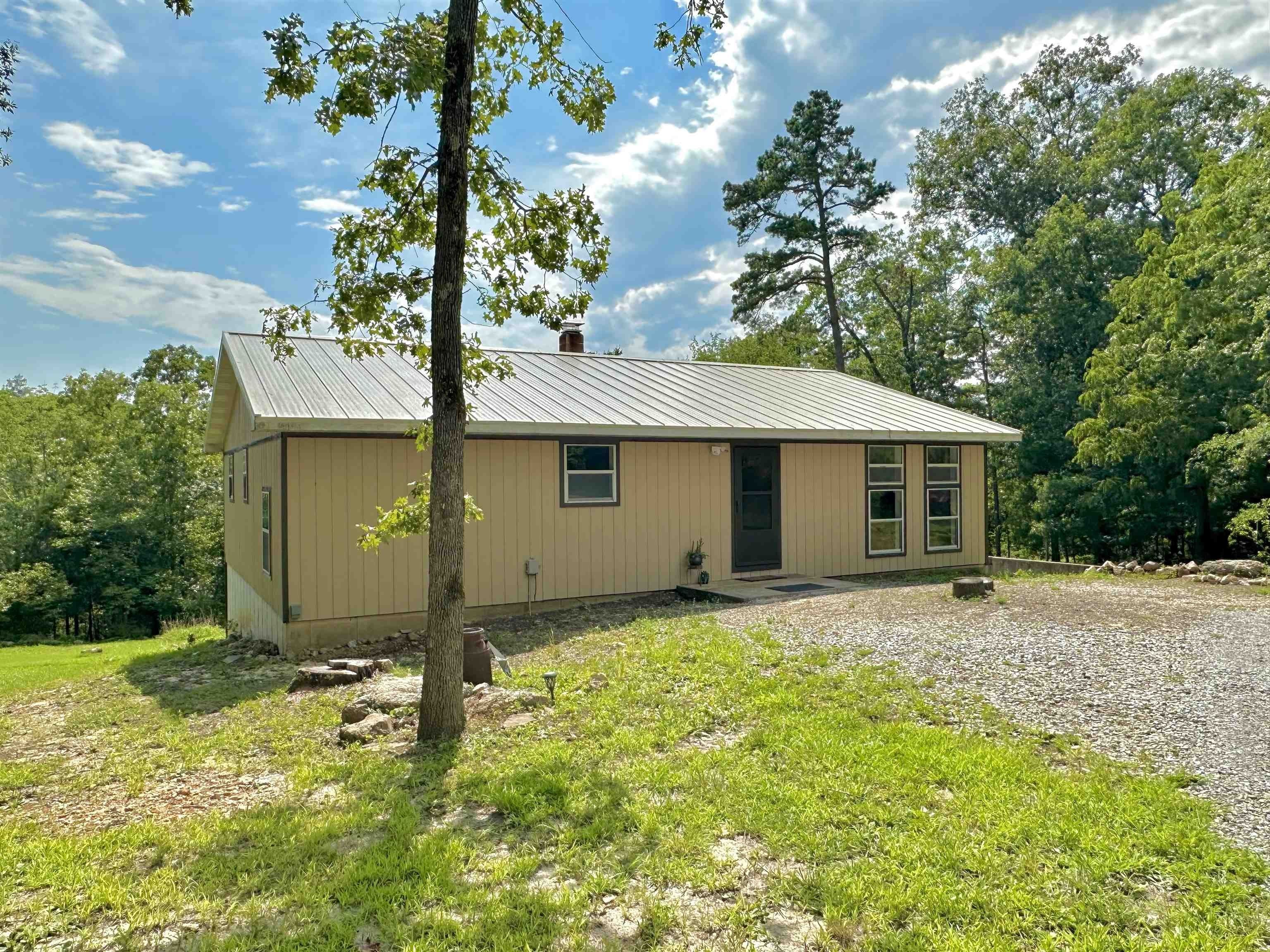 40 Acres, 257 County Road 214, Calico Rock, AR 72519 Land and Farm