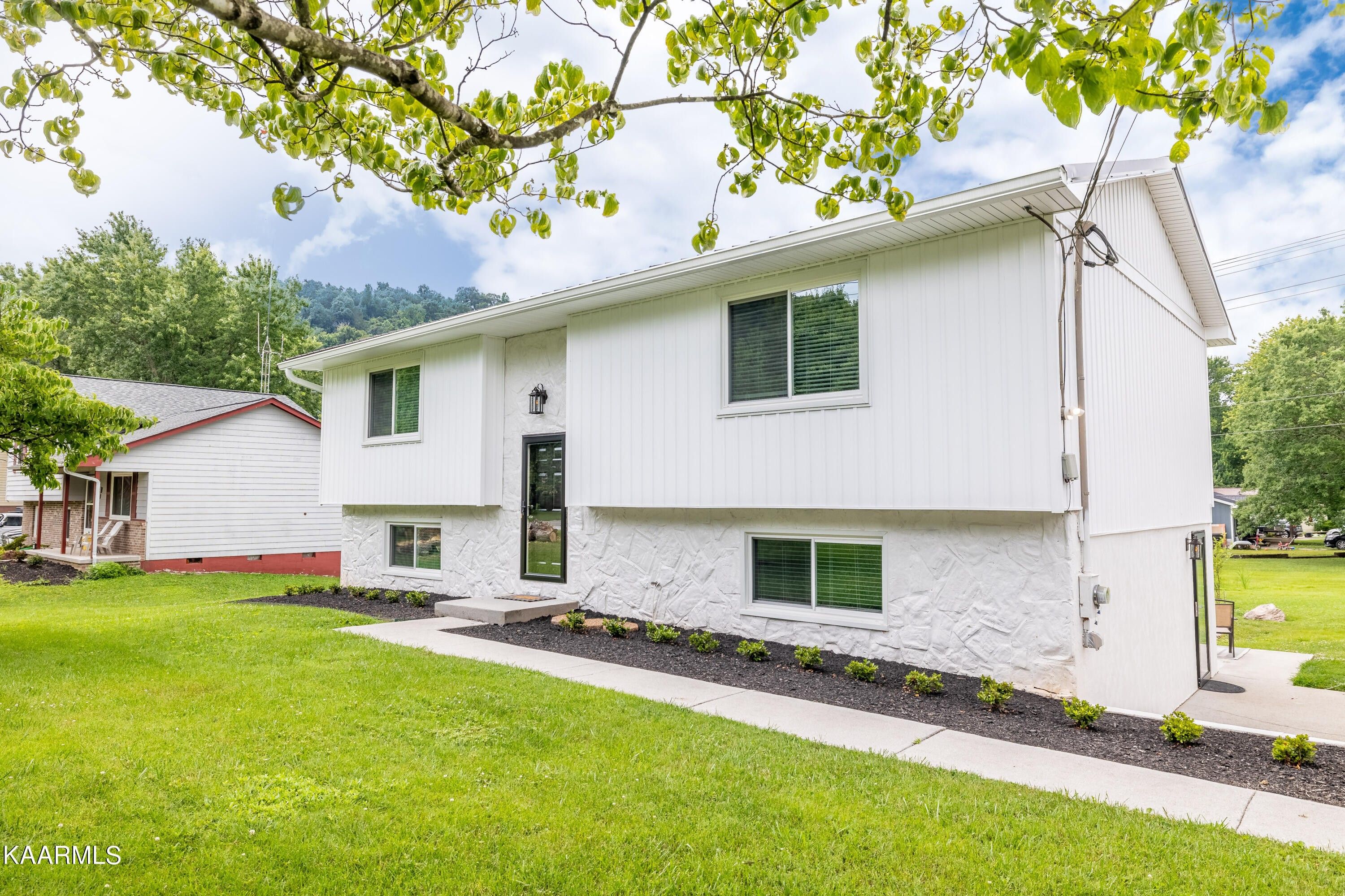 0.31 Acres, 6915 Maize Drive, Knoxville, TN 37918 Land and Farm