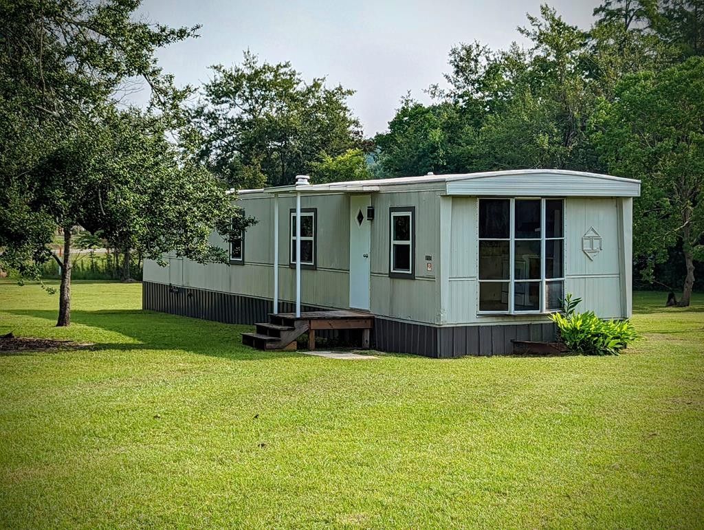 1.01 Acres, 11894 E GA HWY 112, Rebecca, GA 31783 Land and Farm