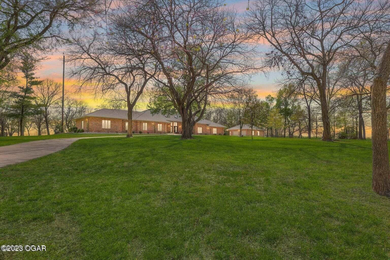 220 Acres, 16236 Fir Road 220 M/L Acres, Carthage, MO 64836 Land and Farm