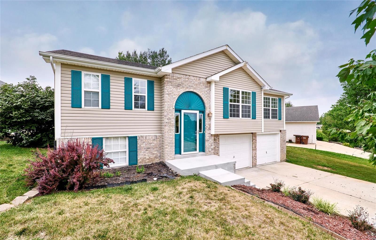 0.17 Acres, 313 Sharpe Street, Winfield, MO 63389 Land and Farm