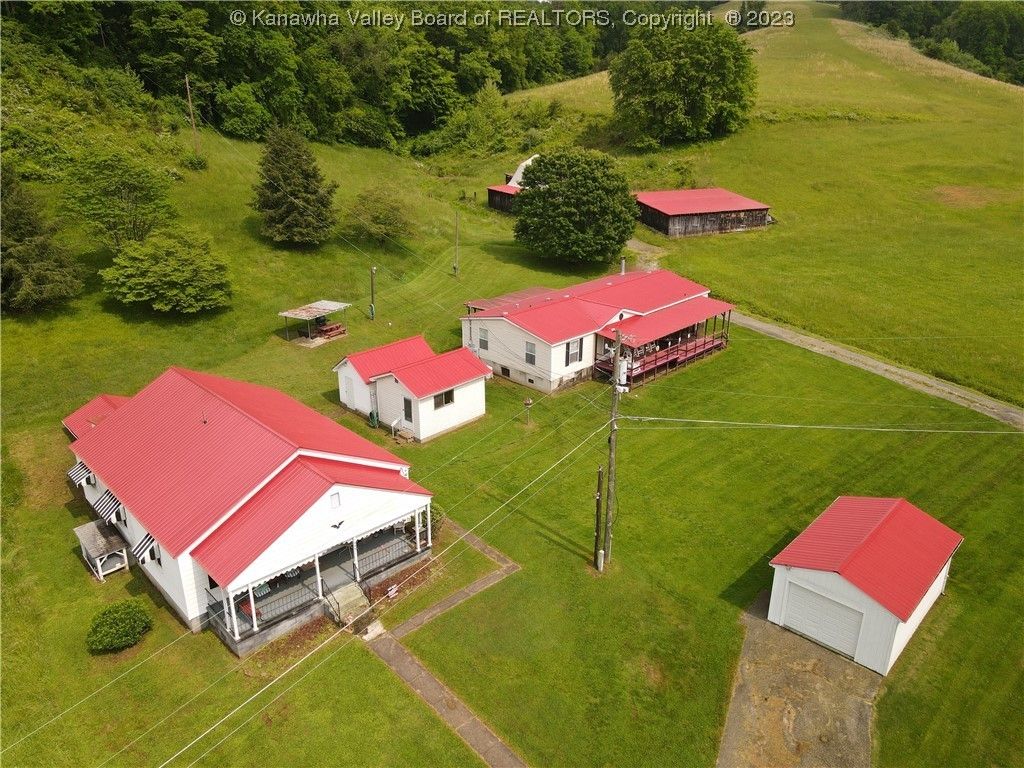 42 Acres, 455 Lee Cr. Road, Culloden, WV 25510 Land and Farm