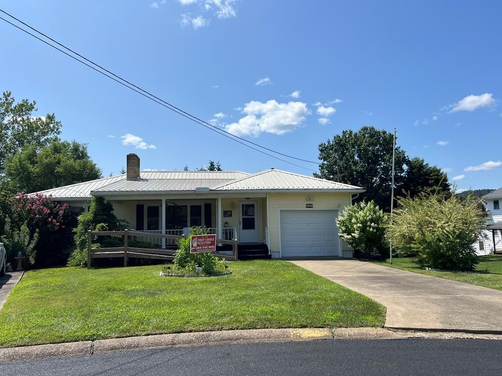 0.27 Acres, 531 Greenbriar Ct, New Martinsville, WV 26155 Land and Farm