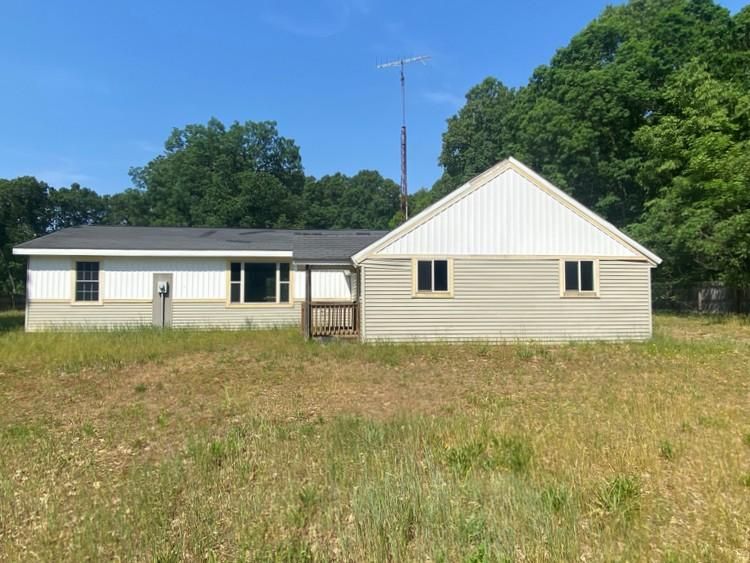 78656 40th Street, Decatur, MI 49045 Land and Farm