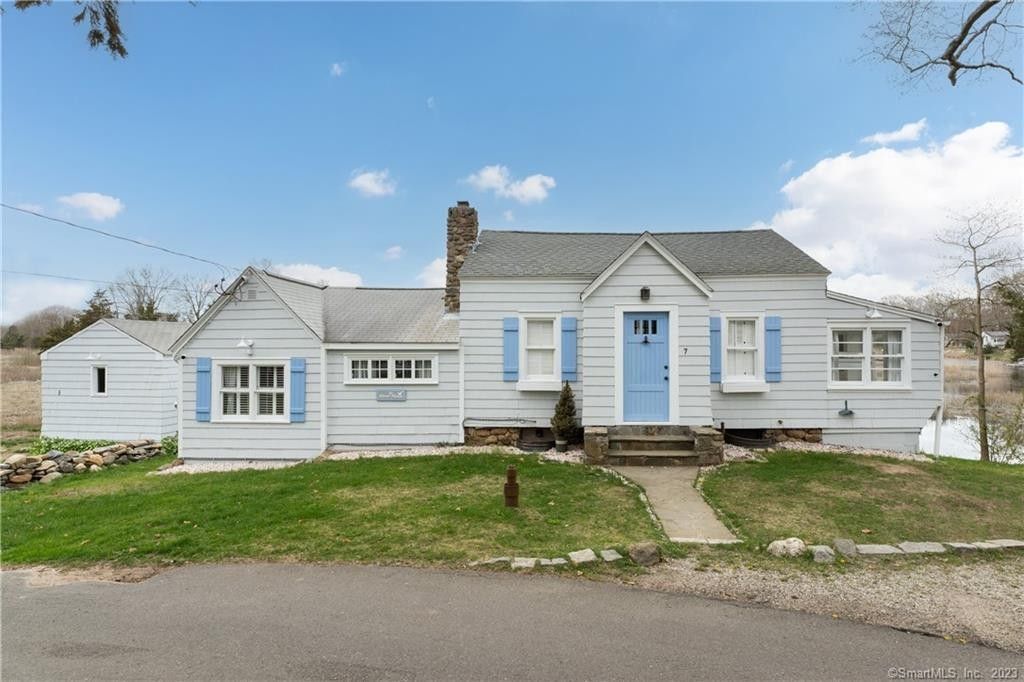 0.28 Acres, 7 Meadow Lane, Madison, CT 06443 Land and Farm