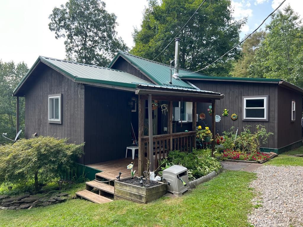 48.5 Acres, 2159 State Ridge Rd, Middlebourne, WV 26149 Land and Farm