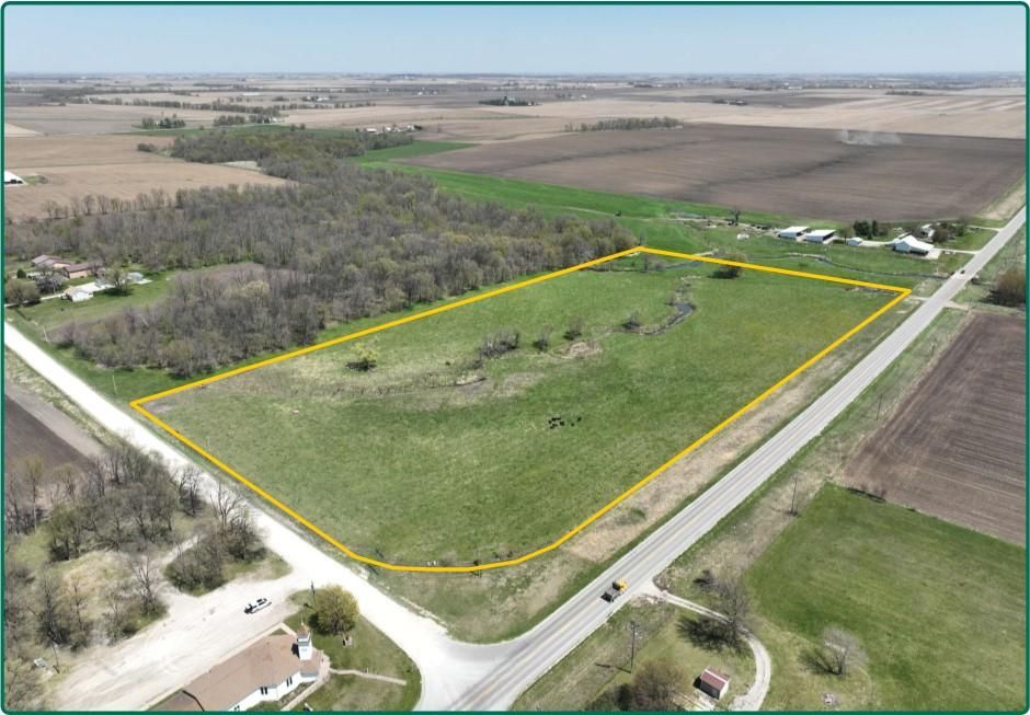 55th St, Vinton, IA 52349 Land and Farm