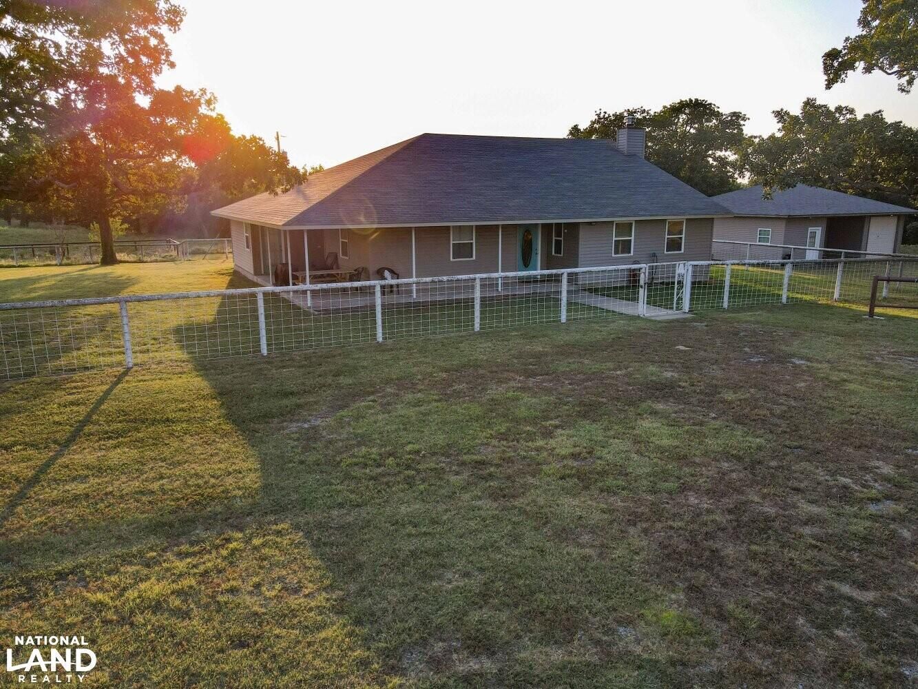 335 Acres, 35786 EW 1340 RD, Maud, OK 74854 Land and Farm