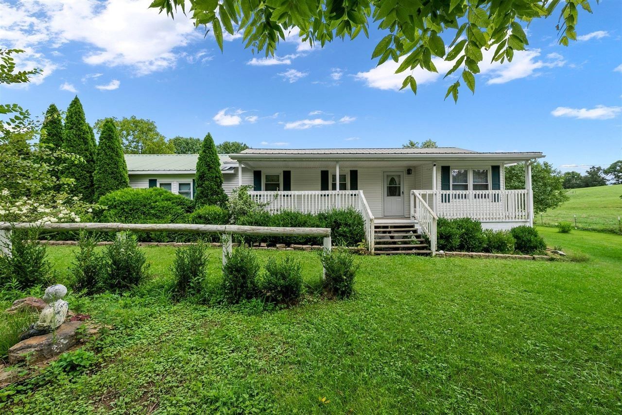 27.66 Acres, 302 Buck Self Road, Brownsville, KY 42210 Land and Farm