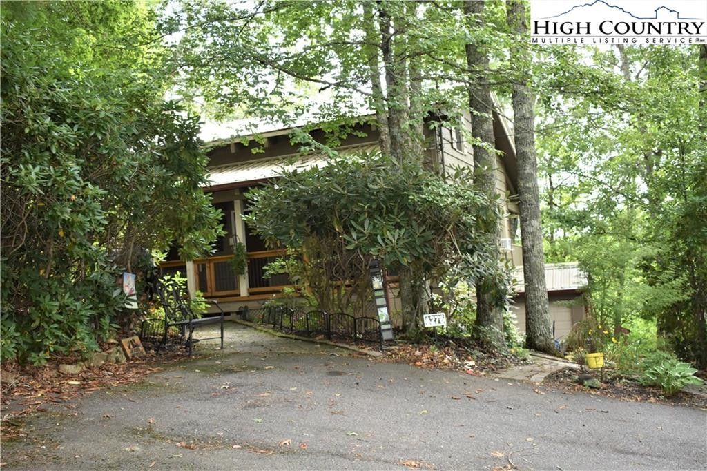 1 Acres, 276 Red Oak Road, Newland, NC 28657 Land and Farm