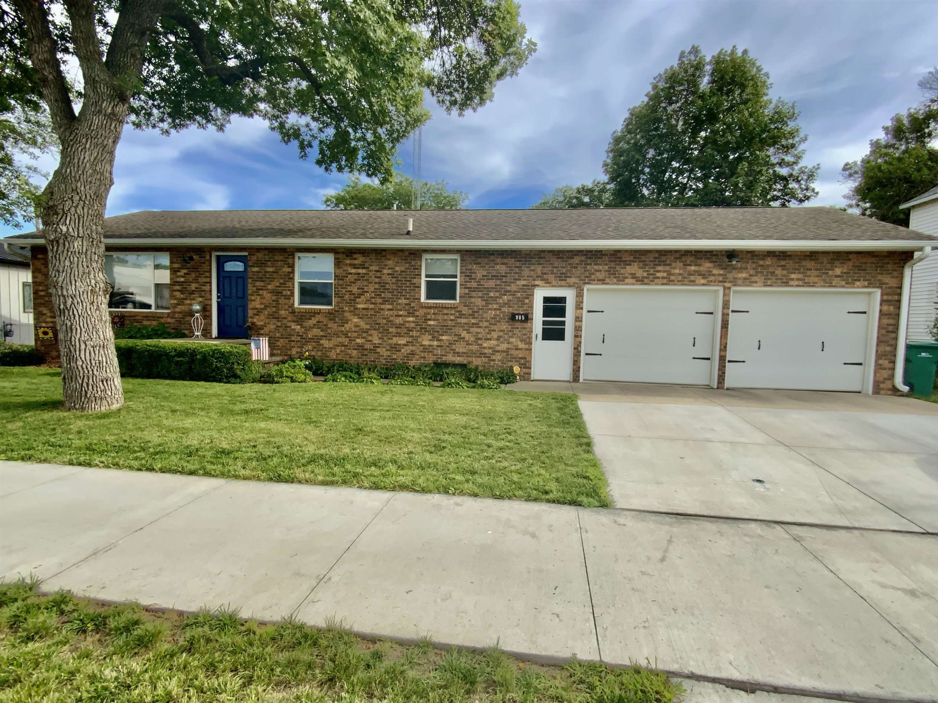 0.17 Acres, 905 13Th Street, Milford, IA 51351 Land and Farm