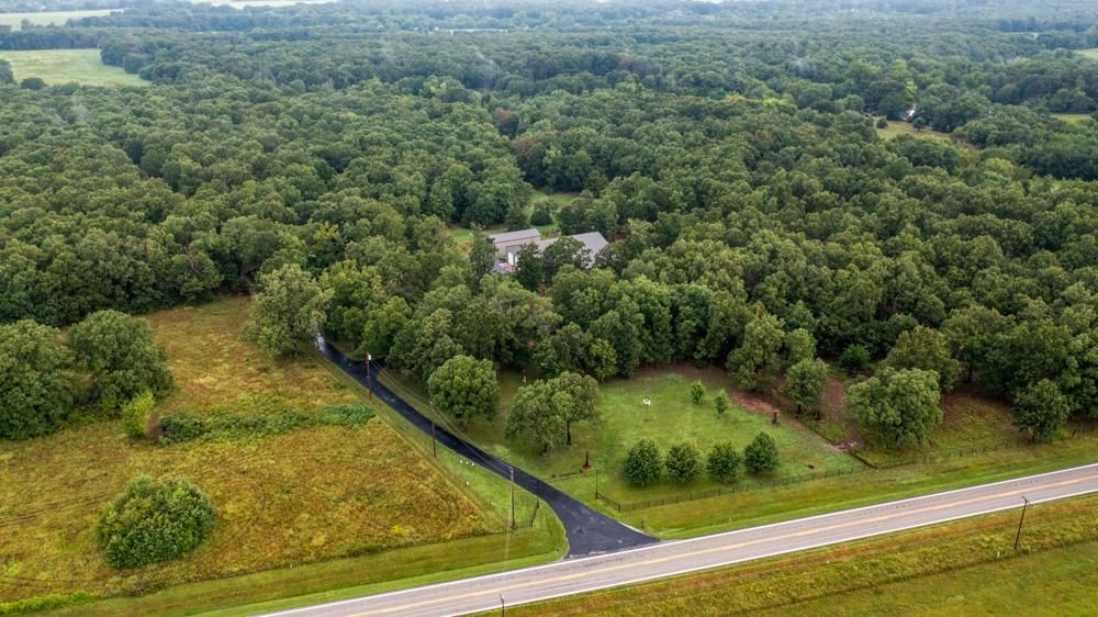 2861 Highway 39, Miller, MO 65707 MLS Lawrence 48.5 Land and Farm