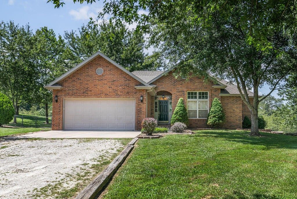 3 Acres, 154 Crown Drive, Marshfield, MO 65706 Land and Farm