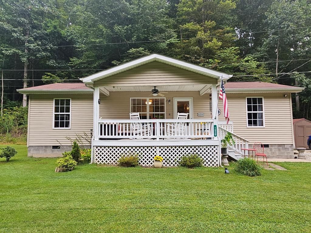 20.48 Acres, 1520 Noris Fork Rd, Louisa, KY 41230 Land and Farm