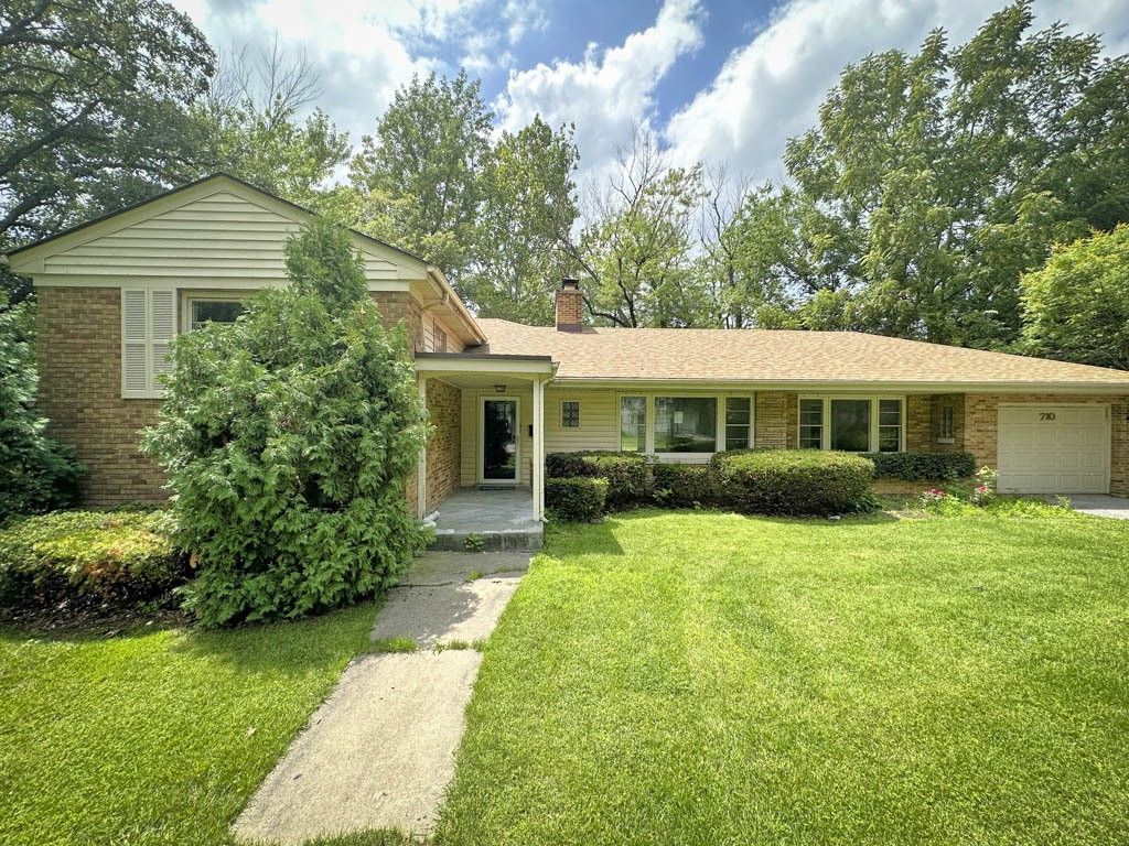 0.38 Acres, 710 Bruce Avenue, Flossmoor, IL 60422 Land and Farm