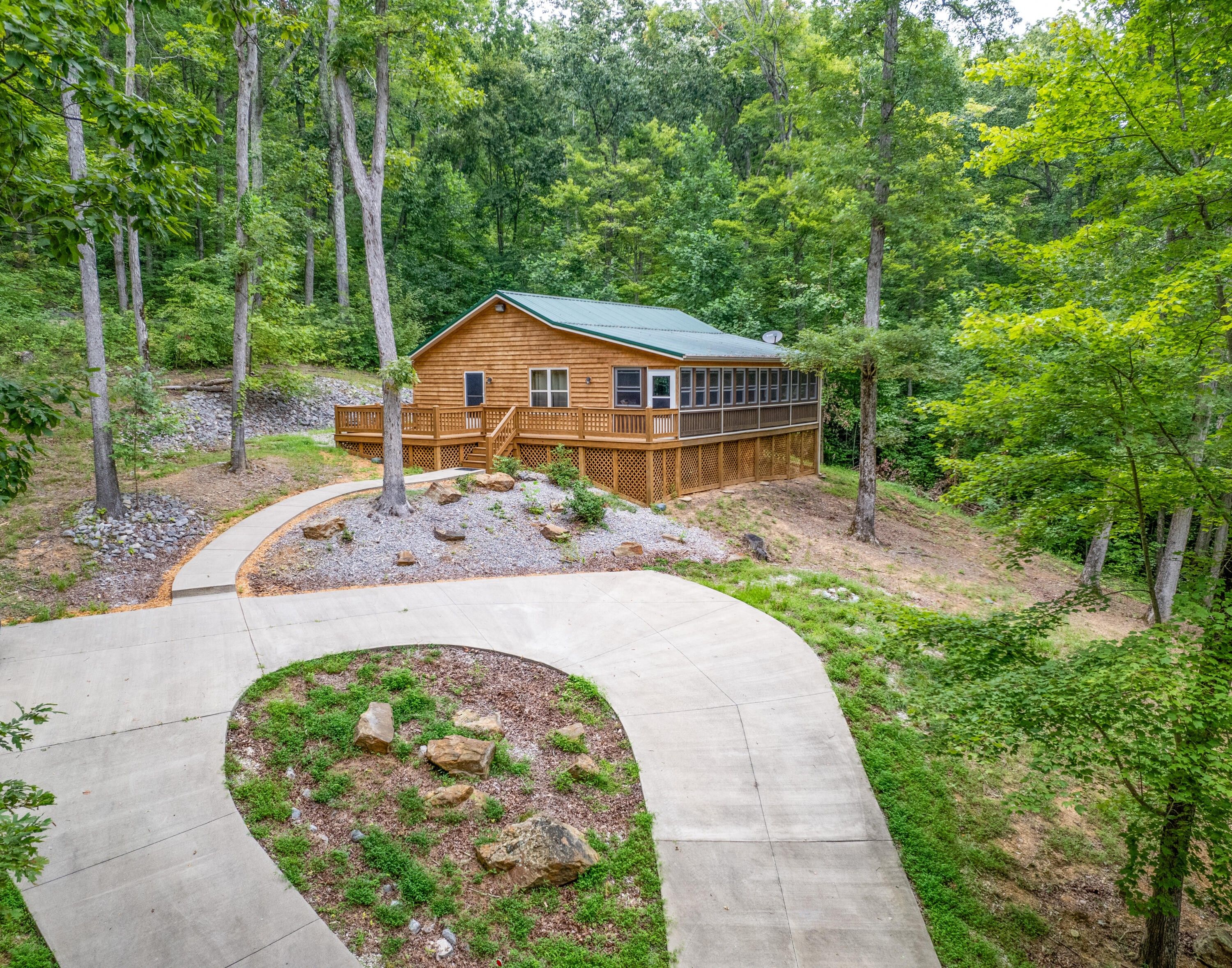 5.66 Acres, 1150 Haynes Knob Road, Somerset, KY 42501 Land and Farm