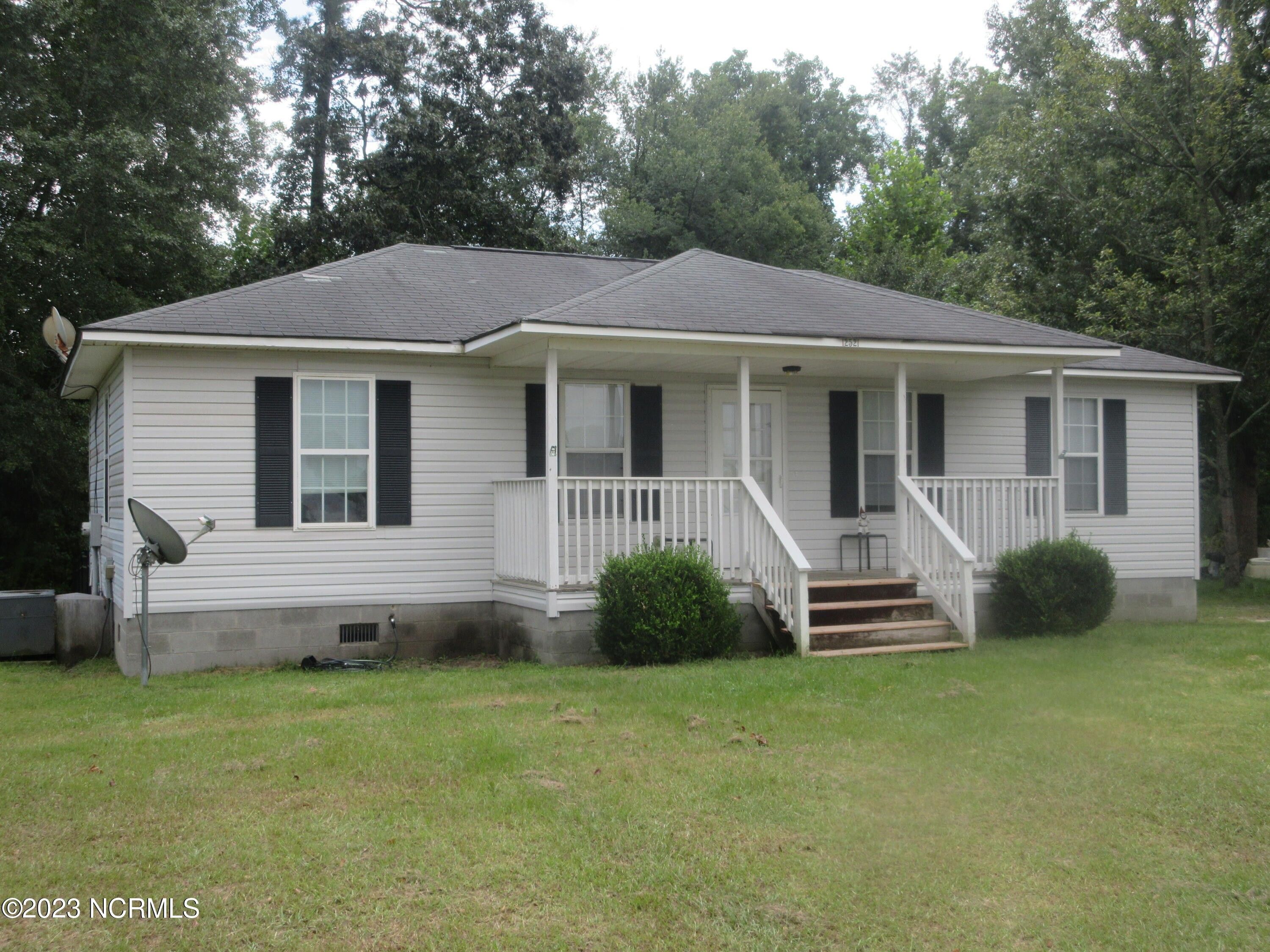 0.5 Acres, 12521 S Rocky Ford Road, Laurinburg, NC 28352 Land and Farm