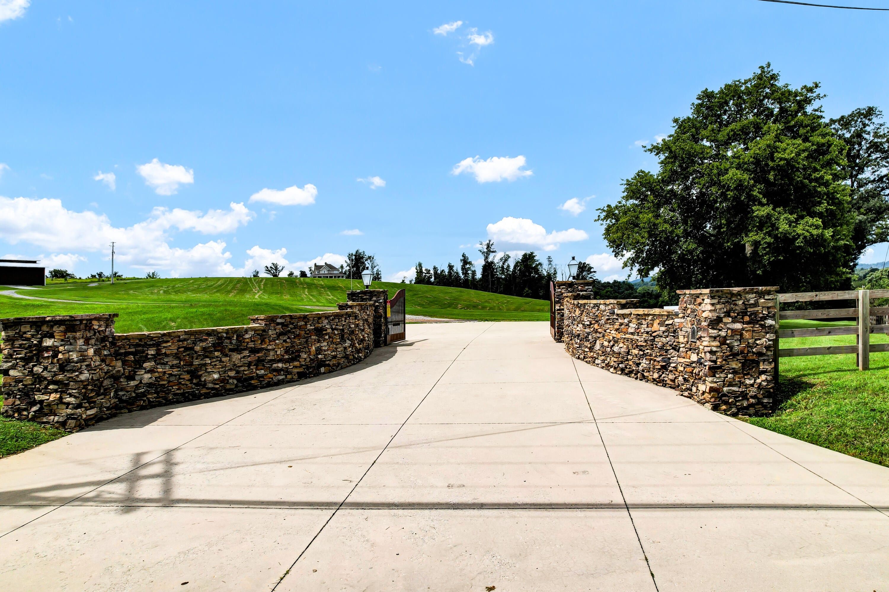 95.01 Acres, 2315 Mine ROAD, Mascot, TN 37806 Land and Farm