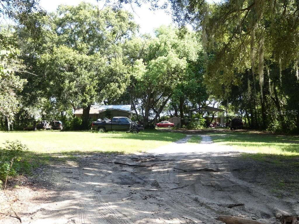1.25 Acres, 35929 VALLEYBROOK AVENUE, Zephyrhills, FL 33541 Land and Farm