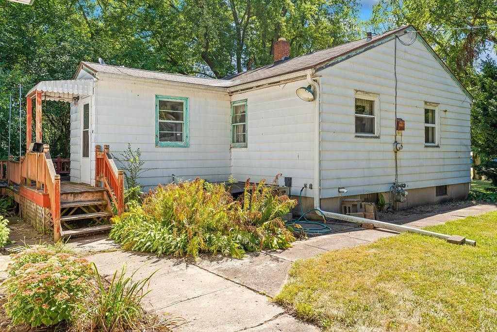 2.5 Acres, 5801 MONTAGUE, Rockford, IL 61102 Land and Farm