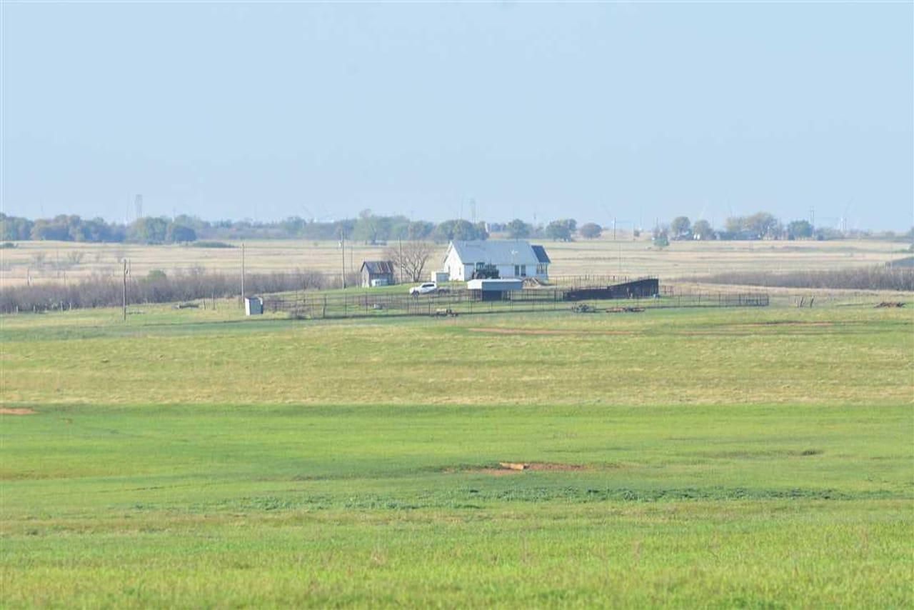 775 Acres, 1046 Lake Arrowhead Rd, Henrietta, TX 76365 Land and Farm