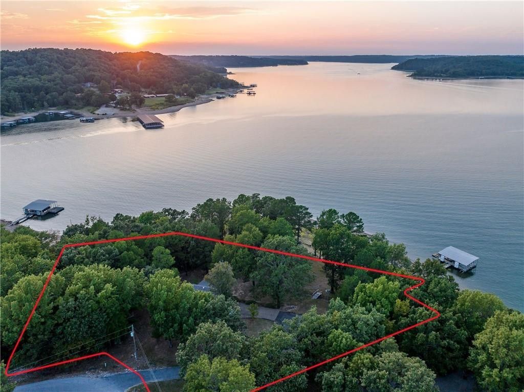 2.22 Acres, 19288 Pinecrest TR, Rogers, AR 72756 Land and Farm