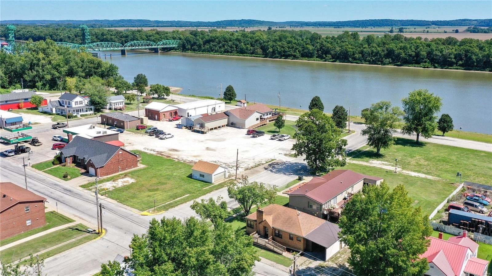 0.12 Acres, 201 Park Street, Hardin, IL 62047 Land and Farm