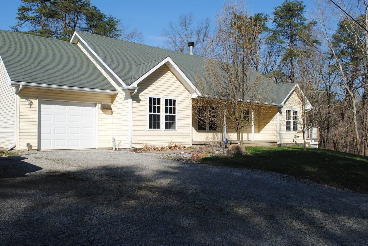 5 Acres, 2664 S Stage Coach Rd, Scottsburg, IN 47170 Land and Farm