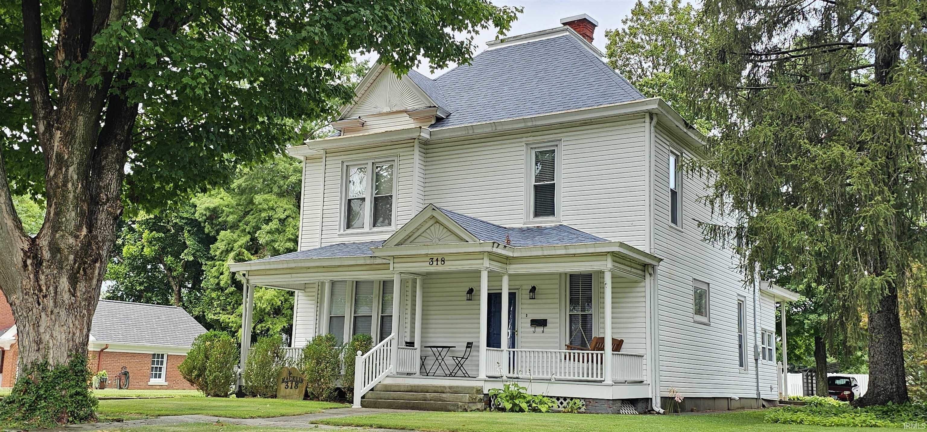 318 E 7th Street, Mount Carmel, IL 62863 MLS 202332947 Land and Farm