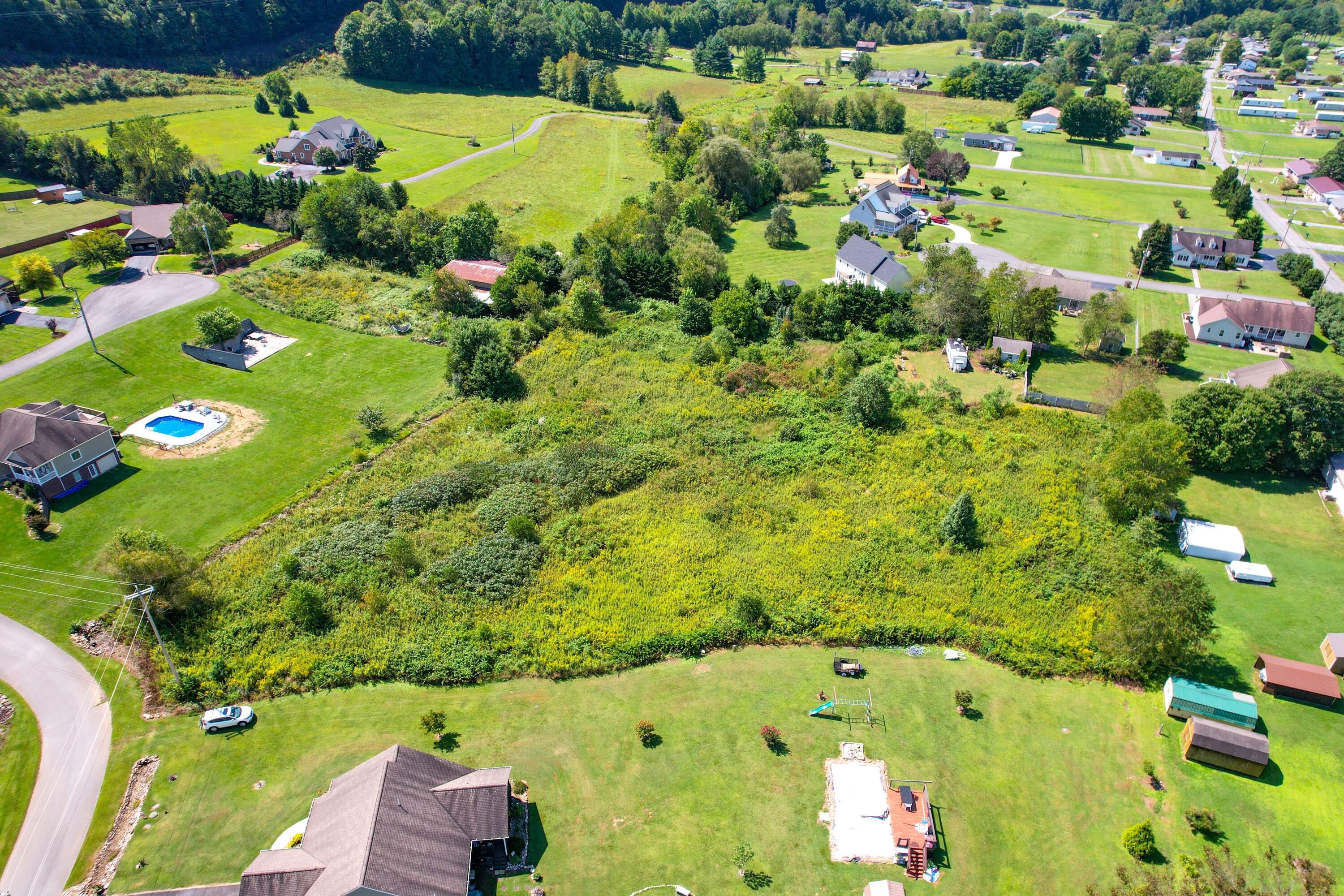 1.26 Acres, 412 Brookside Drive, Elizabethton, TN 37643 Land and Farm
