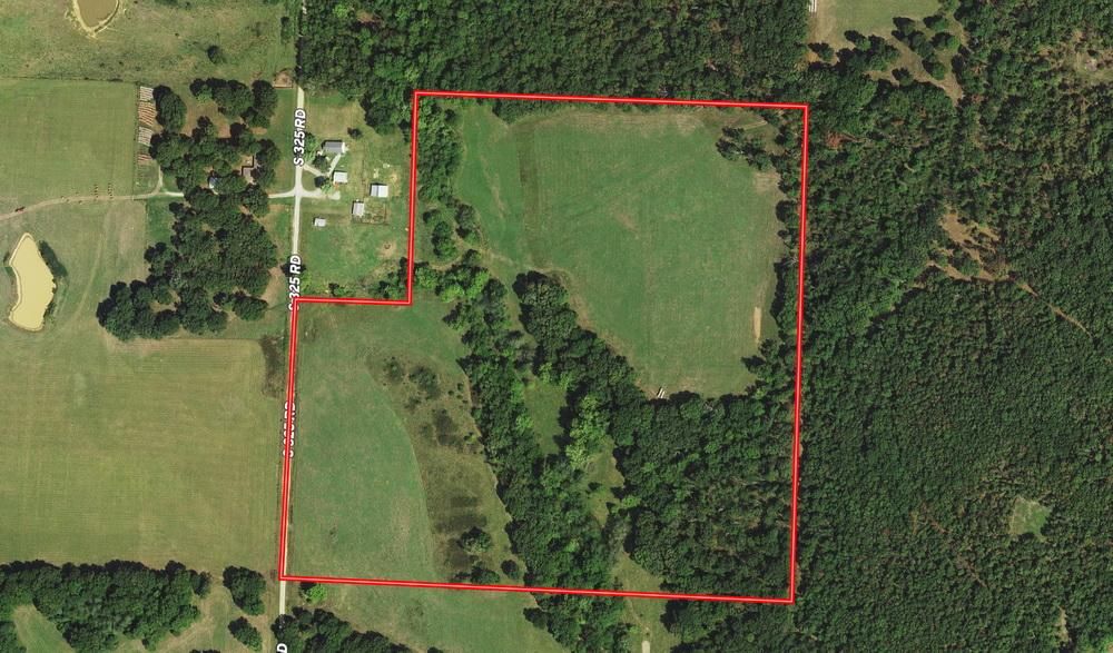 35 Acres, S 325 Rd, El Dorado Springs, MO 64744 Land and Farm