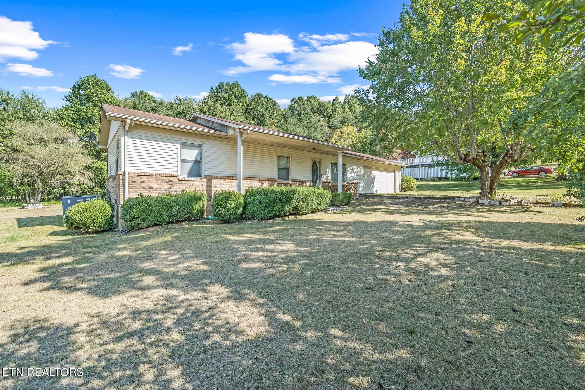 0.94 Acres, 3270 Bill Waters Rd, Monterey, TN 38574 Land and Farm