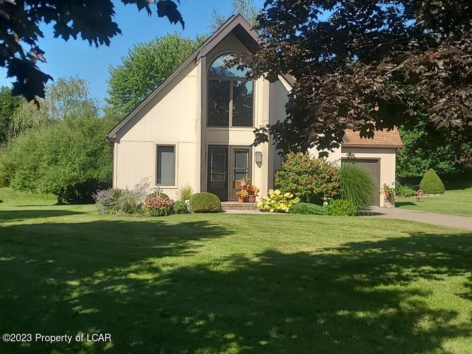 1.21 Acres, 21 Benn Acres Circle, Drums, PA 18222 Land and Farm