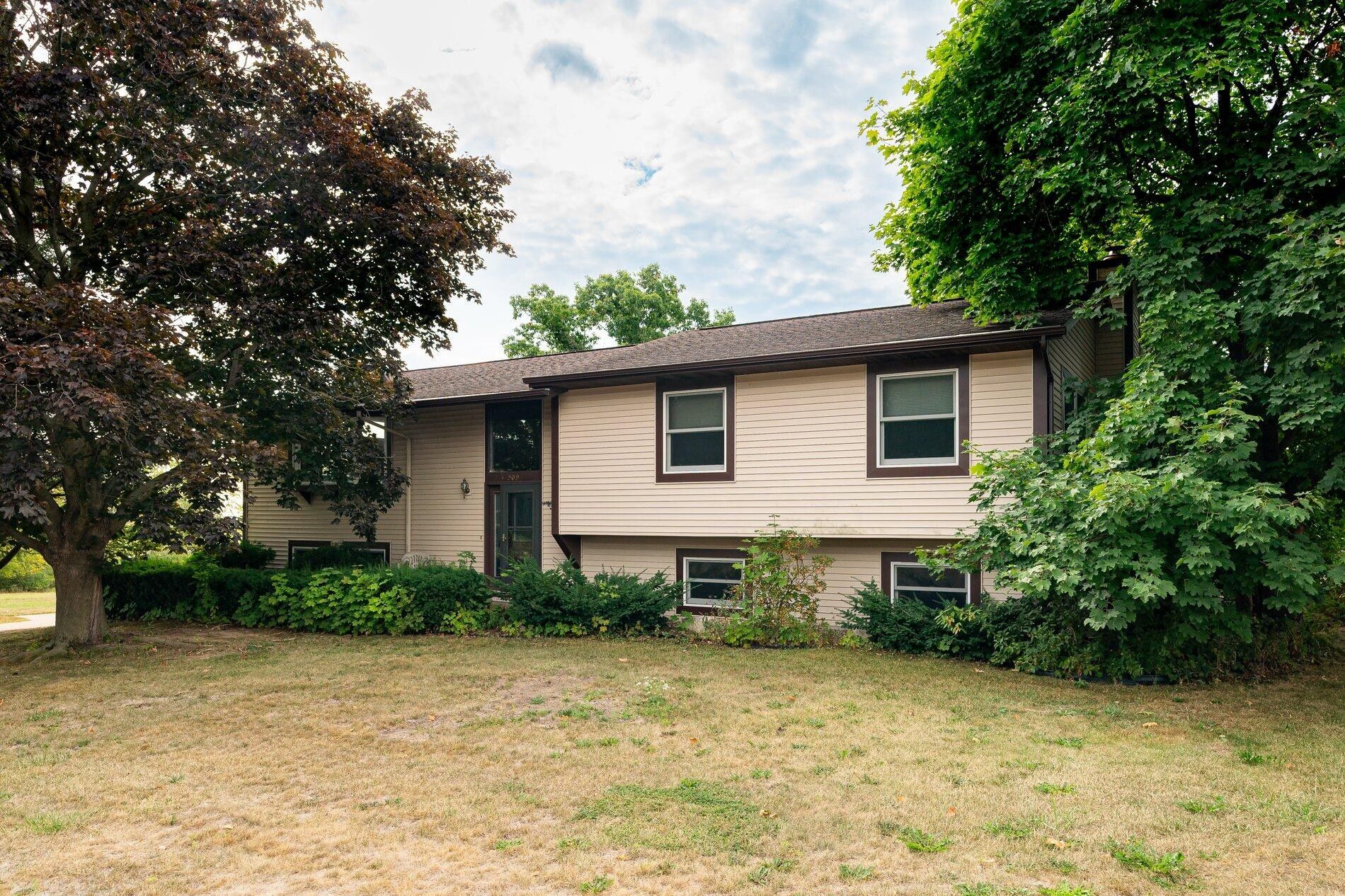 0.3 Acres, 909 E Court St, Viroqua, WI 54665 Land and Farm