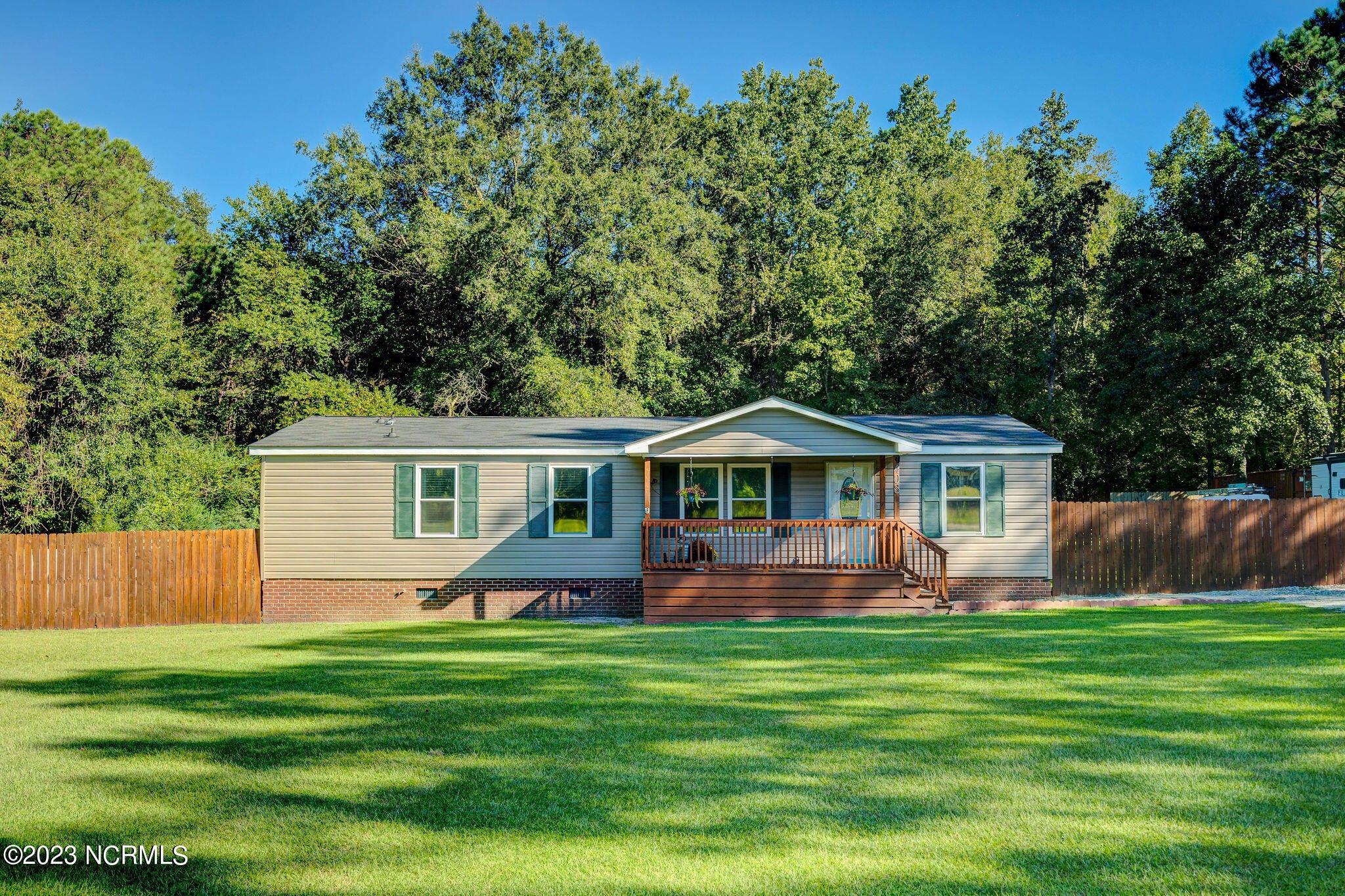 3.24 Acres, 408 Mallard Roost Drive, Burgaw, NC 28425 Land and Farm