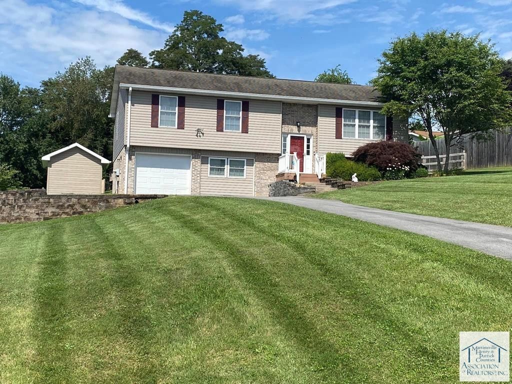 0.75 Acres, 23302 Pioneer Drive, Bristol, VA 24202 Land and Farm