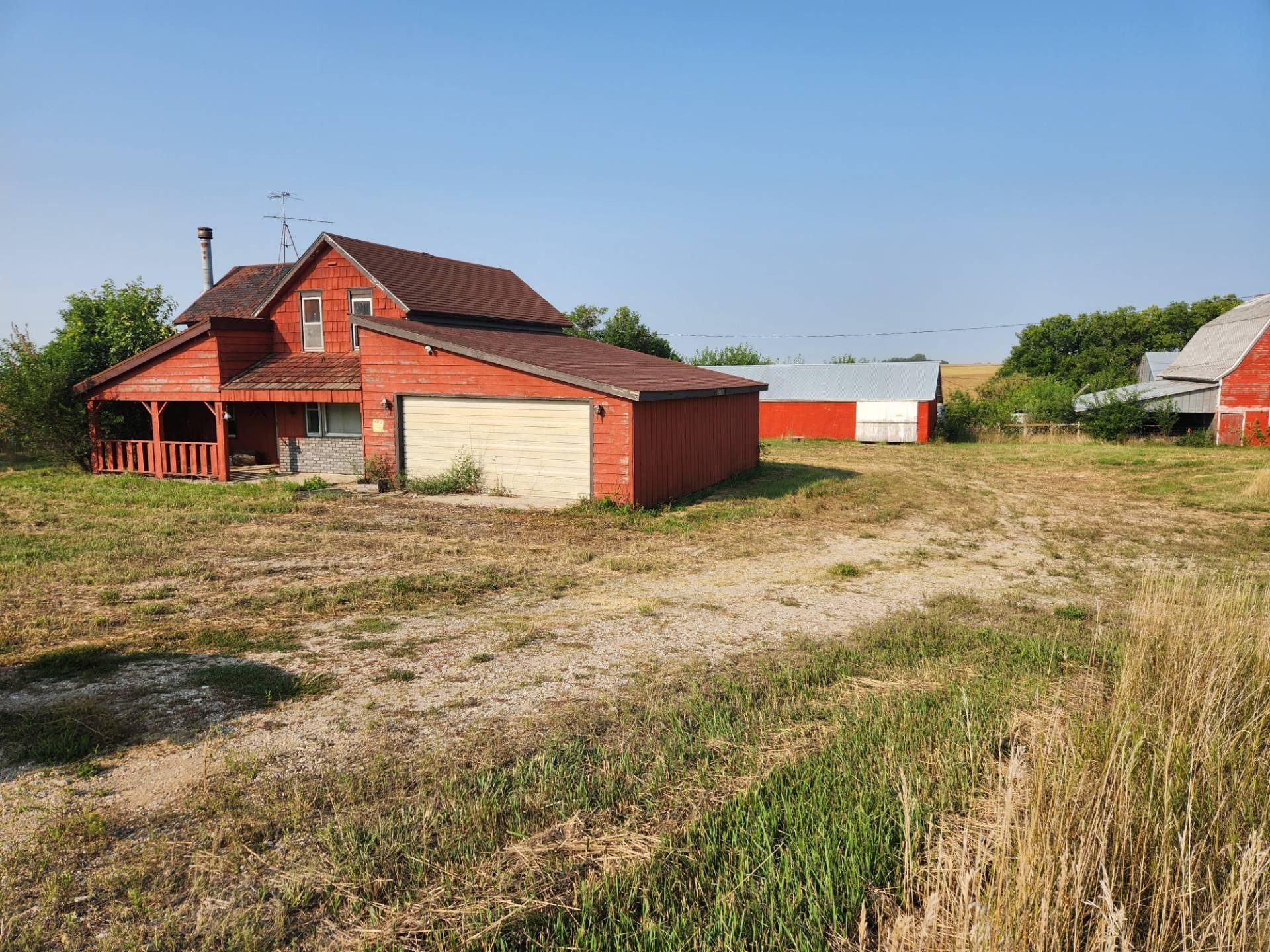 3.11 Acres, 3555 Lily Ave, Sheldon, IA 51201 Land and Farm