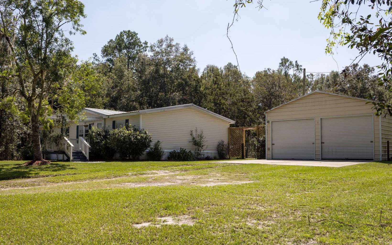 1.1 Acres, 19384 US HWY 90, Live Oak, FL 32060 Land and Farm