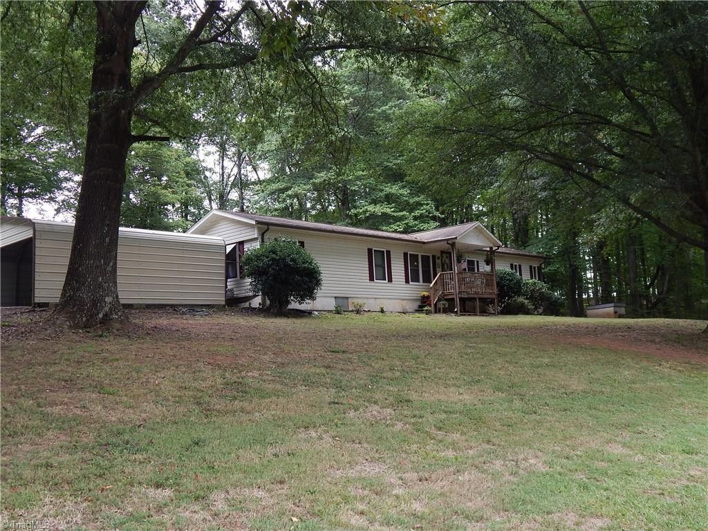 1 Acres, 1811 Sechrist Loop, Pilot Mountain, NC 27041 Land and Farm