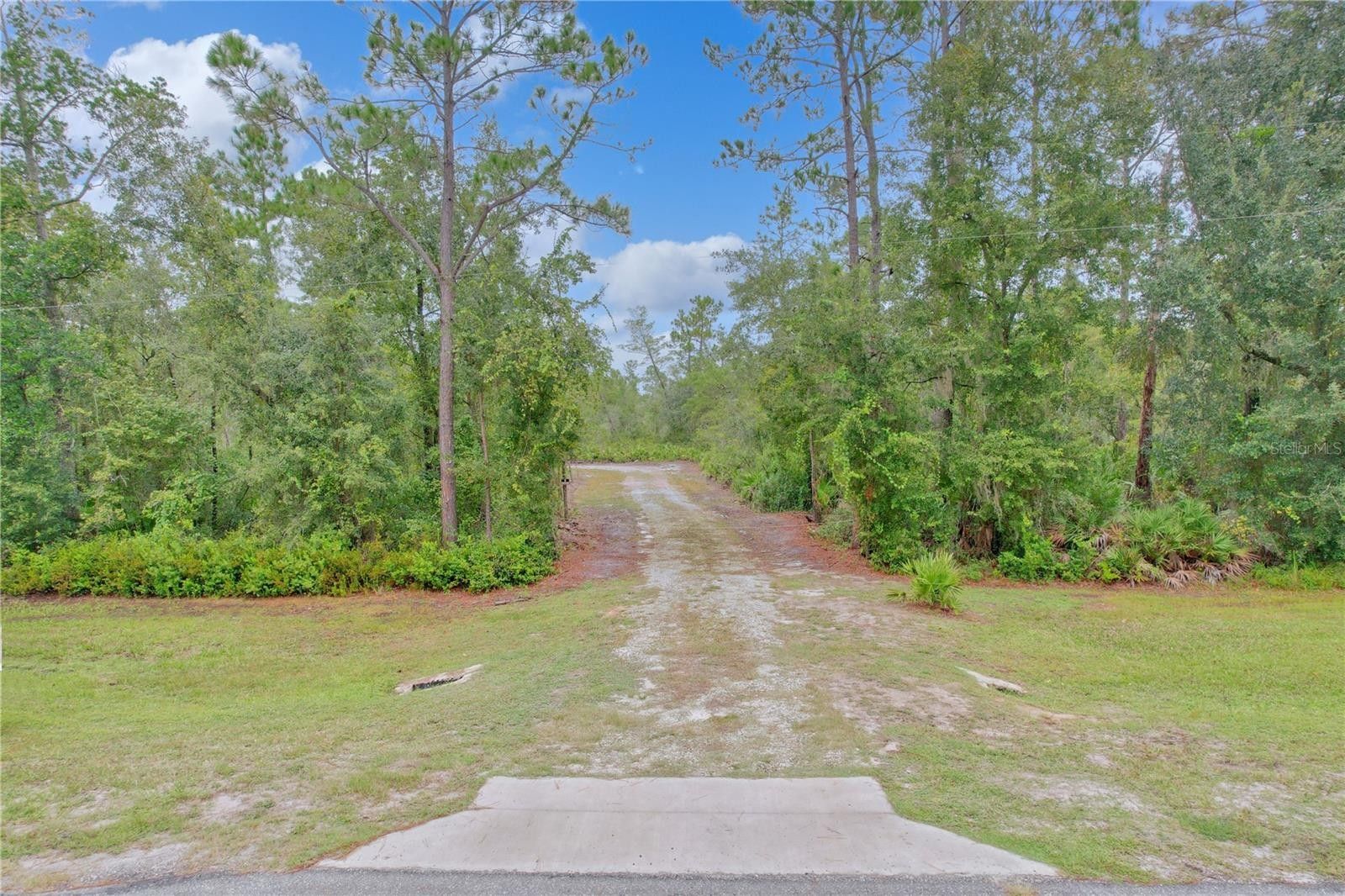 25.67 Acres, 600 COUNTY ROAD 310, Palatka, FL 32177 Land and Farm