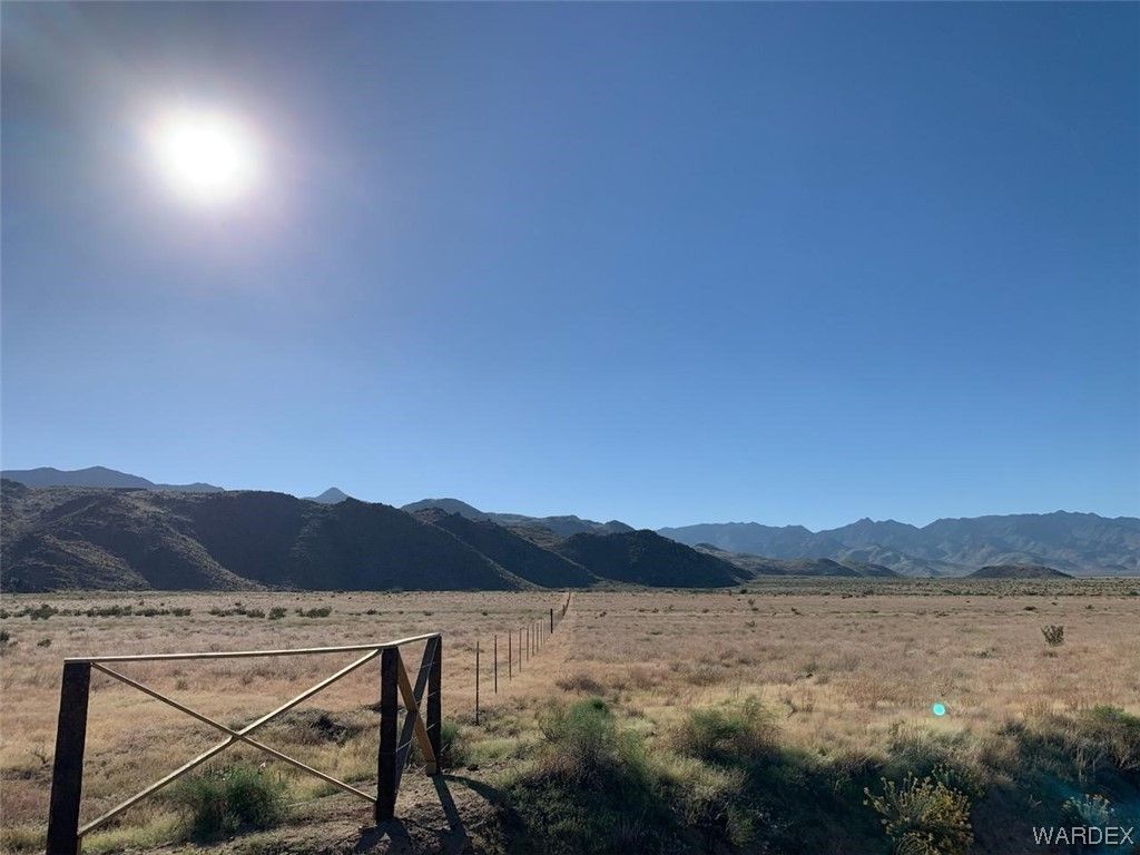 48.82 Acres, 2101 Mountain Meadow, Kingman, AZ 86401 Land and Farm