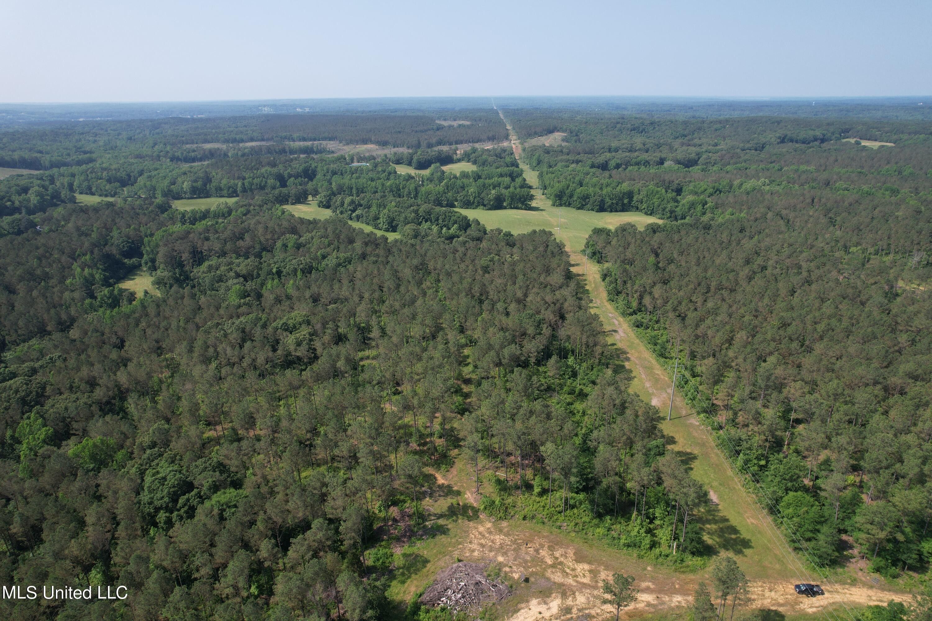 County Rd 323, Taylor, MS 38673 MLS 4050322 Land and Farm